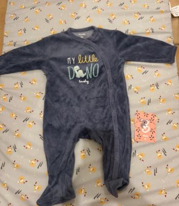 Pyjama dino 6 mois