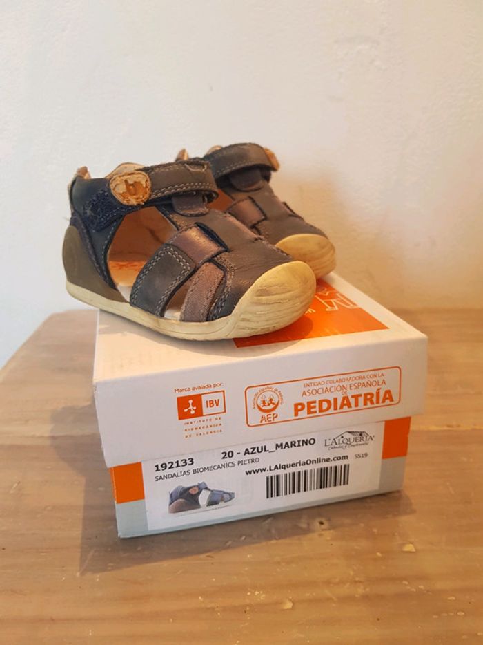 Nu-pieds biomecamics