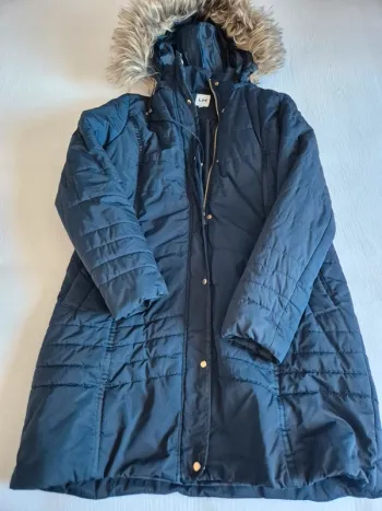 Doudoune LH taille L bleu marine