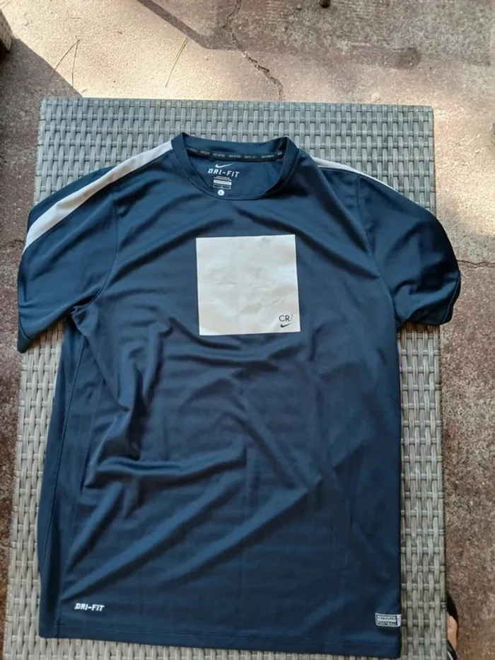 Tee shirt Nike dry fit CR7 Cristiano Ronaldo 7 L