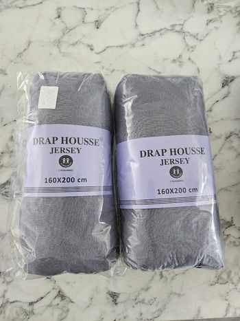Lot de 2 draps housse Jersey 100%coton.
