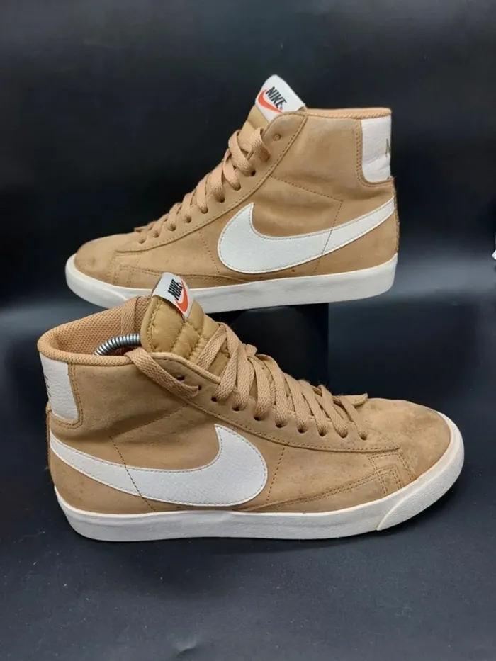 Nike Blazer 77