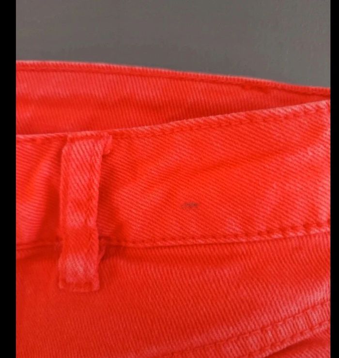 Jupe rouge - photo numéro 10