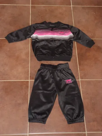 ensemble survêtement fille 18 mois
