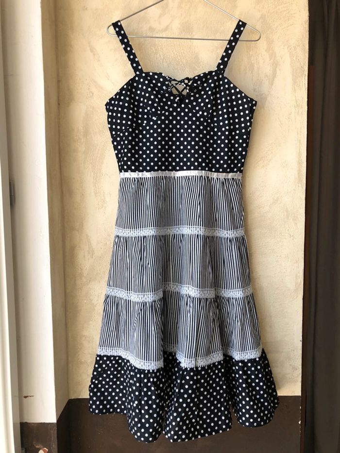 Jolie robe à pois et rayures vintage S
