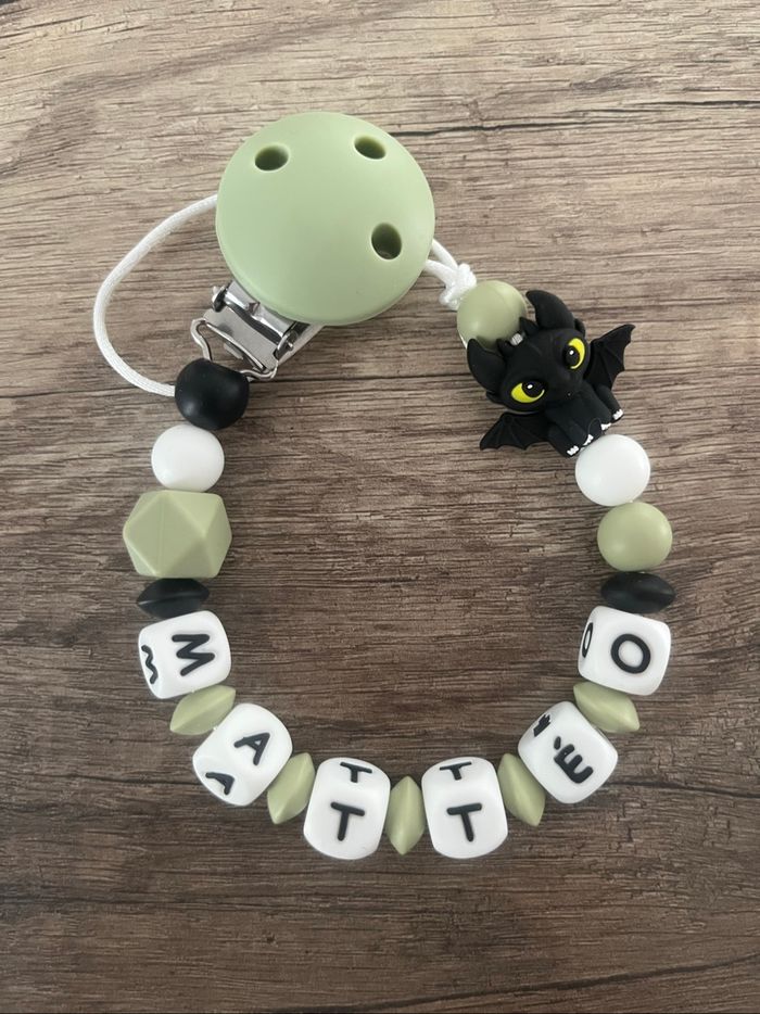 Attache tétine personnalisée Dragon Krokmou