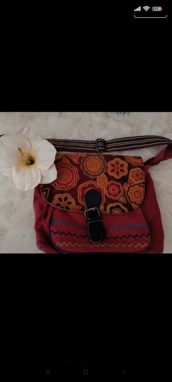 Sac à bandoulière ethnique rouge