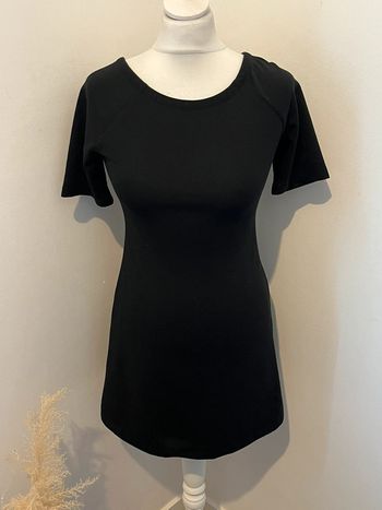 Robe noire cintrée Zara S