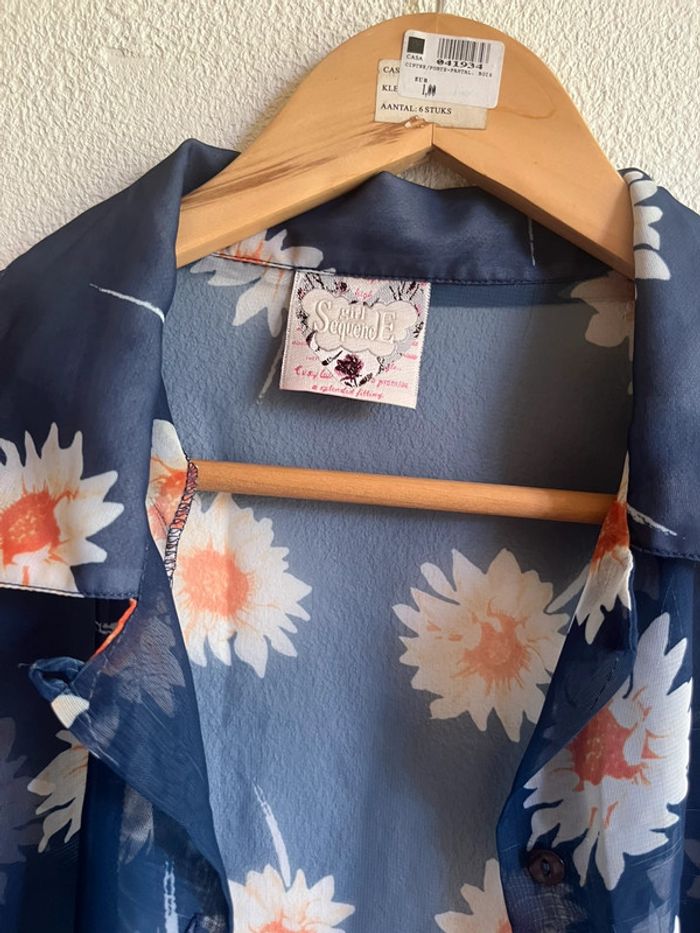 Chemise vintage transparente bleue marine fleurs blanches - photo numéro 6