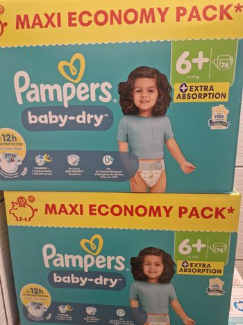  couches pampers  taille 6+