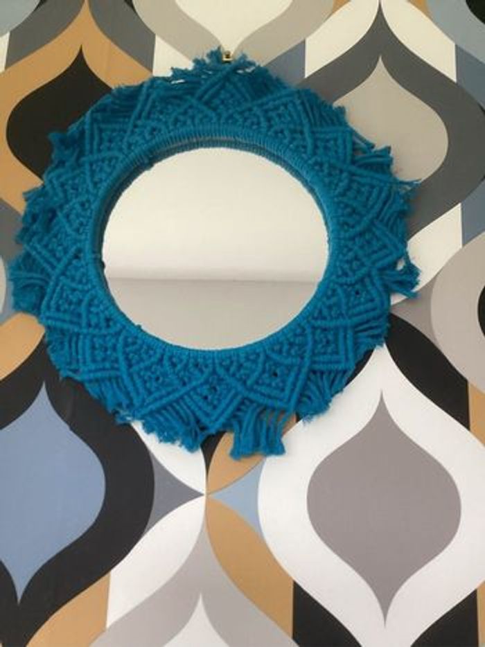 Miroir couronne macramé