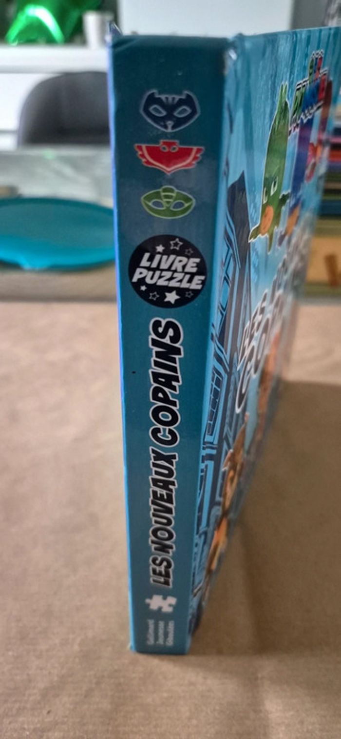 Livre puzzle les Pyjamasques les nouveaux copains gallimard jeunesse giboulées - photo numéro 3