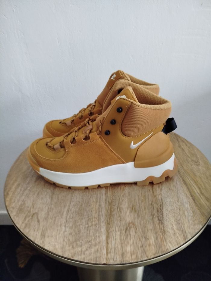 Chaussures T 38 - photo numéro 4