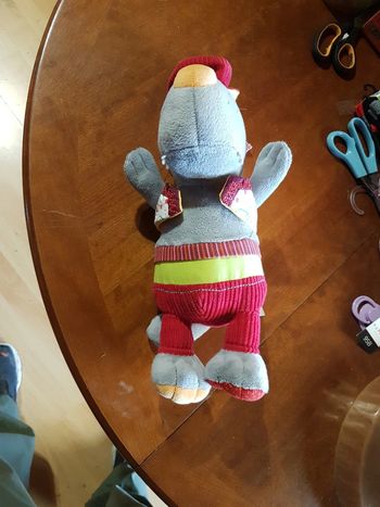 Peluche musicale lilliputiens