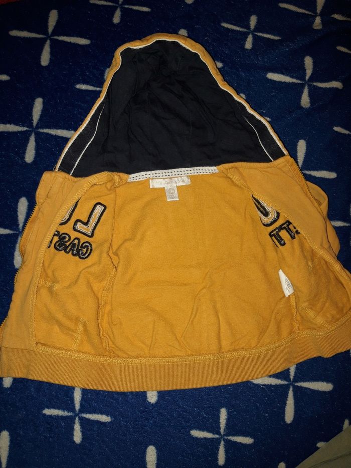 Veste garçon  6mois - photo numéro 2
