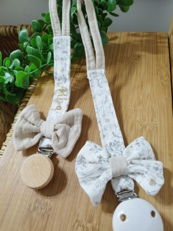 Une attache tétine personnalisée 15€