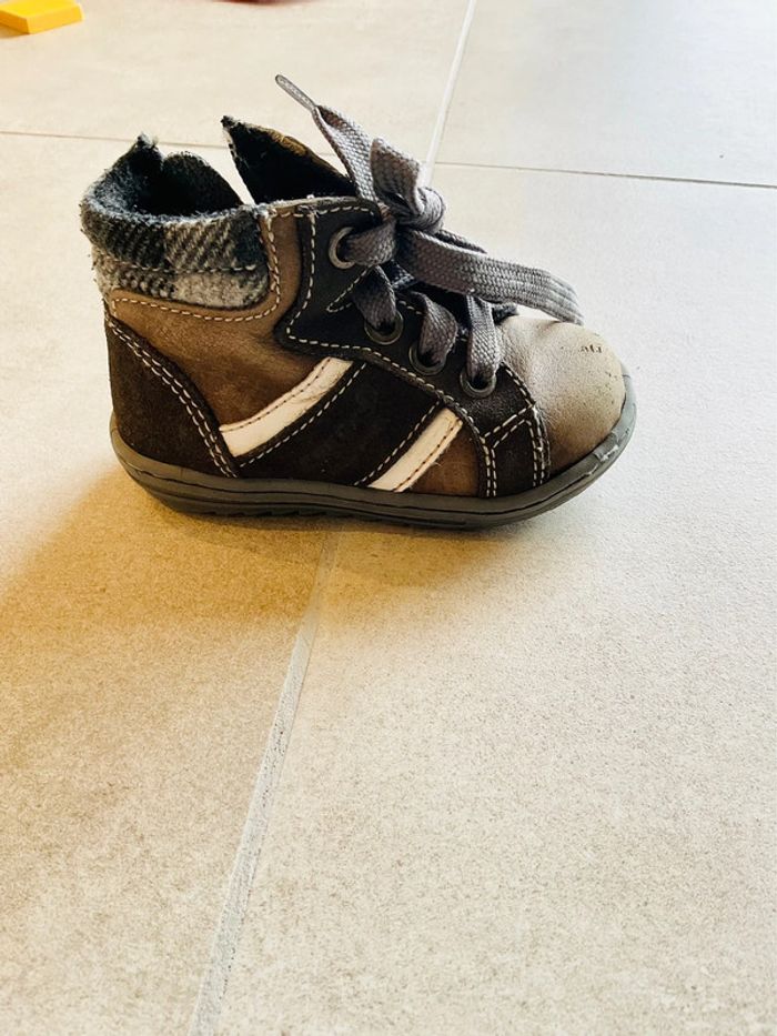 Chaussure enfant - photo numéro 2
