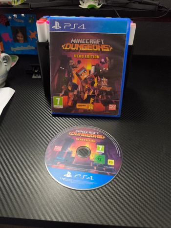Minecraft dungeons hero édition ps4