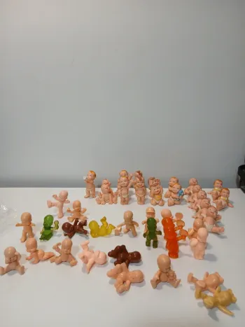 Figurines magic baby et babies