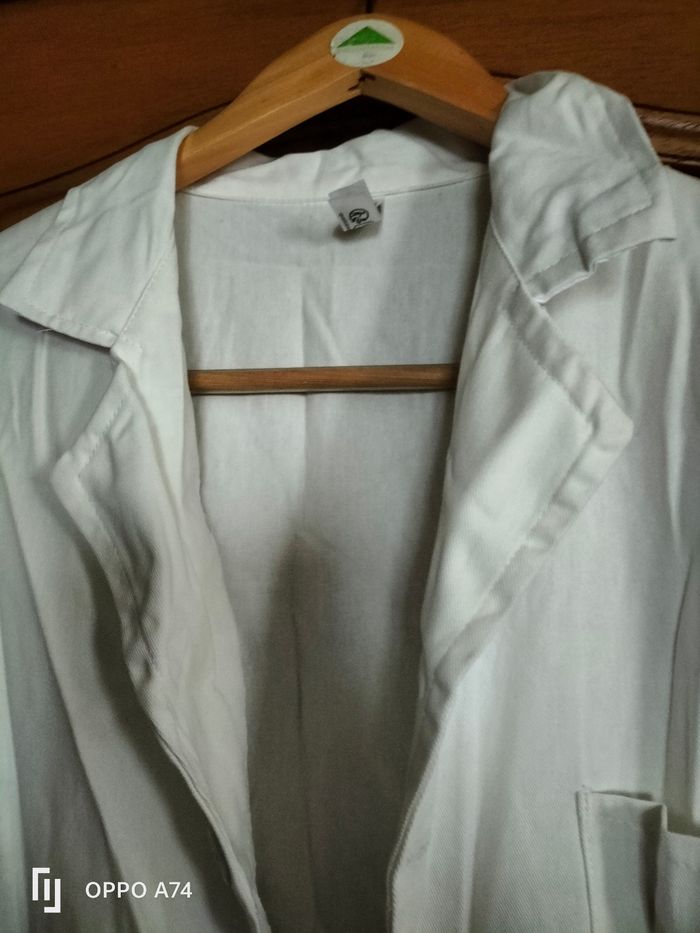 Blouse neuve - photo numéro 3