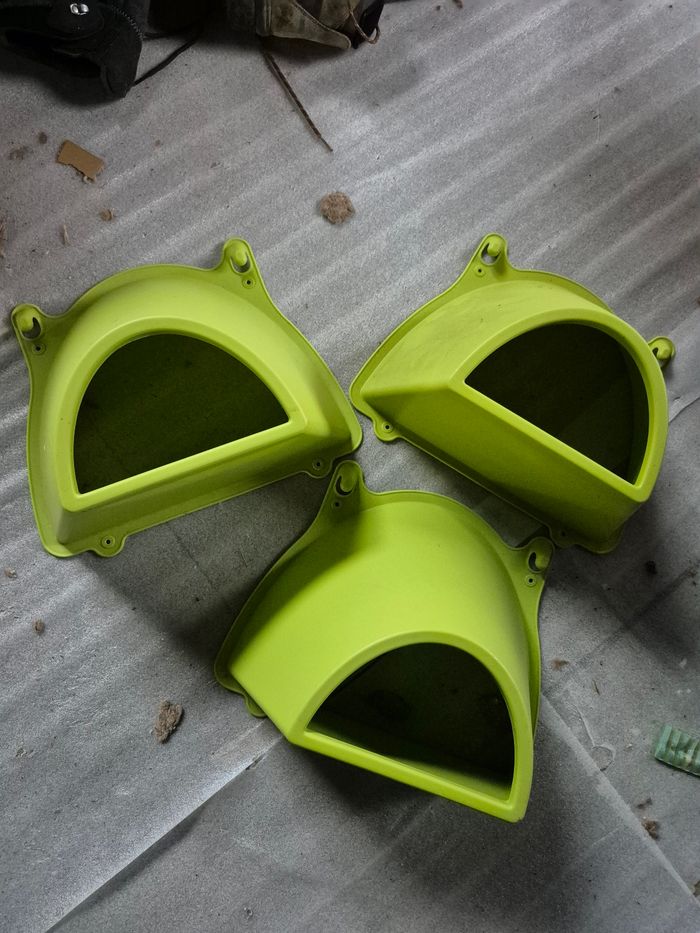 Lot 3 étagères enfant ikea en plastique