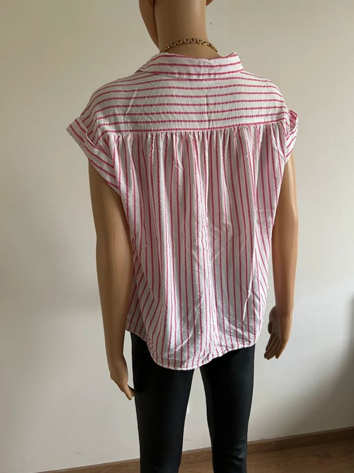 Top court rose et blanc Naf Naf taille 40 jamais porté - photo numéro 8