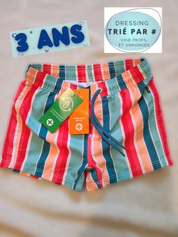 Short de bain 3 ans neuf avec étiquette