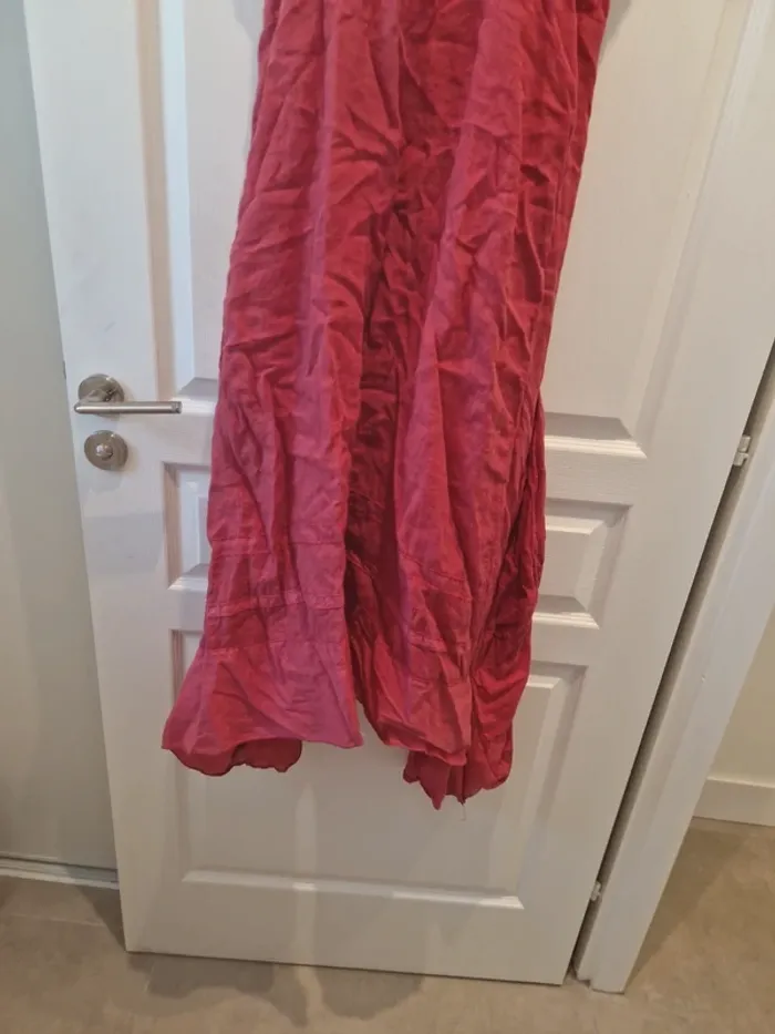 Tres belle robe 100 %lin one step avec doublure taille 40 très bon etat - photo numéro 9