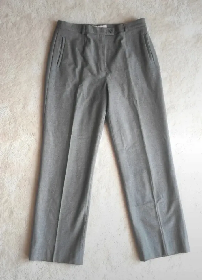 Pantalon à pince ajusté, habillé gris Un Jour Ailleurs UJA 42 en laine - photo numéro 4