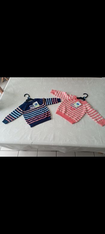 Lot 2 pulls manches longues rayés coton Bio Mots d Enfants 6 mois neuf 12€