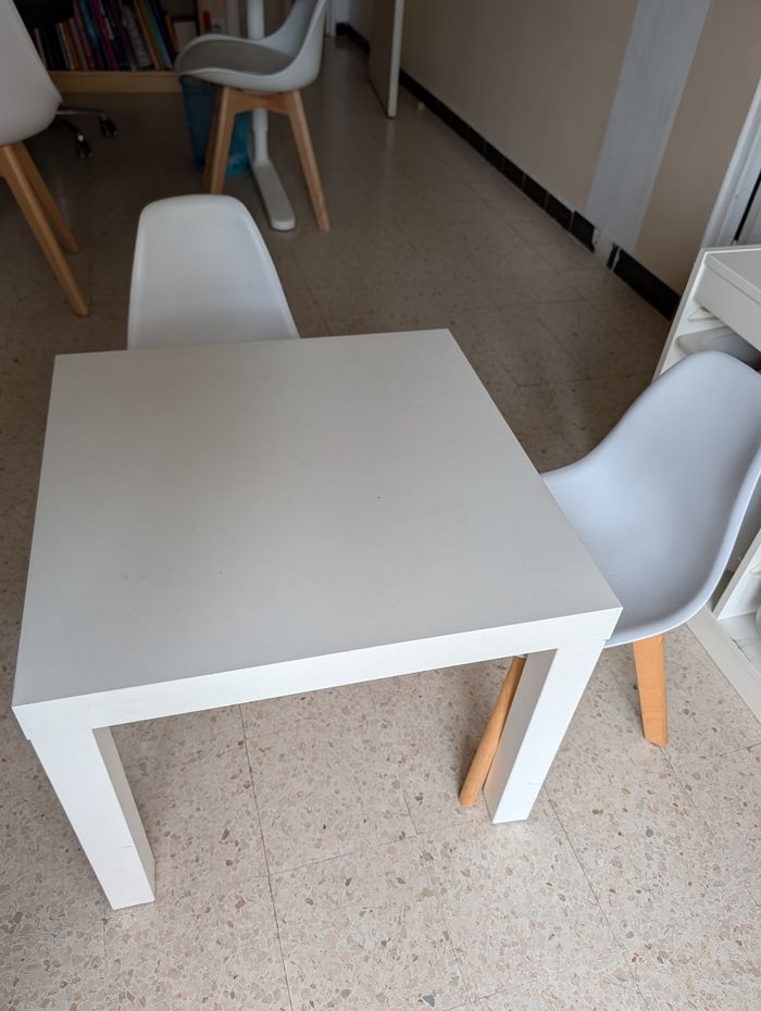 Table et chaises enfant