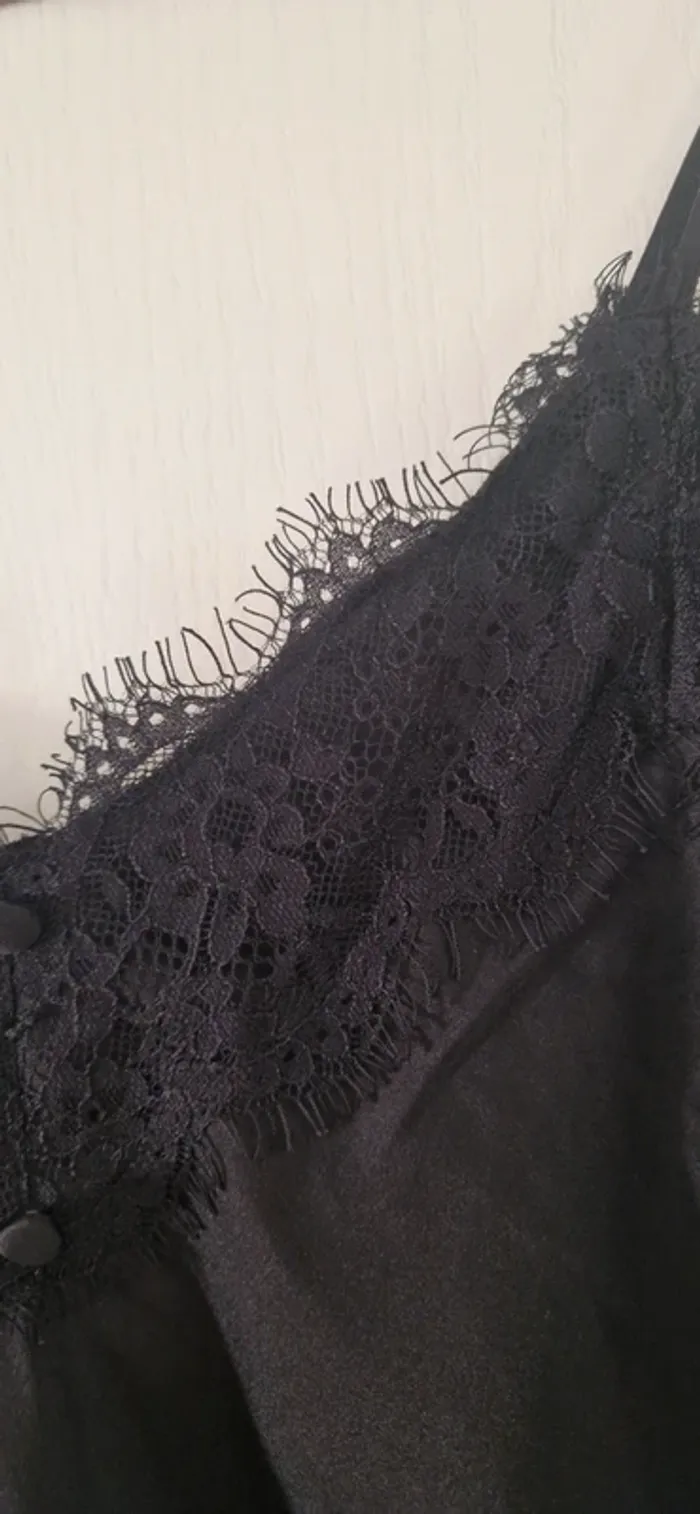 Debardeur satiné, dentelle New Collection - photo numéro 4