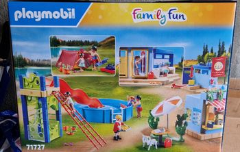 Boite Playmobil camping Fanily Fun neuve