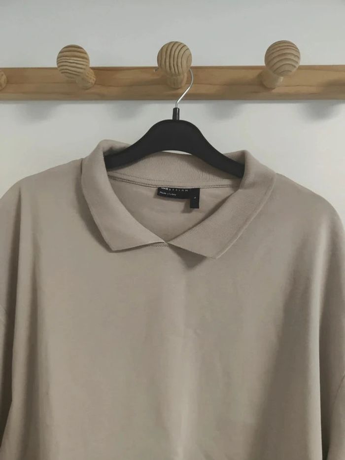 Relaxed Fit Crew Neck Polo Shirt - Long Sleeves - Taupe asos - photo numéro 2