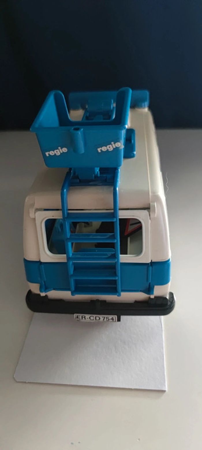 Playmobil Klicky N 3530 Camion TV + Journalistes + camera - photo numéro 12