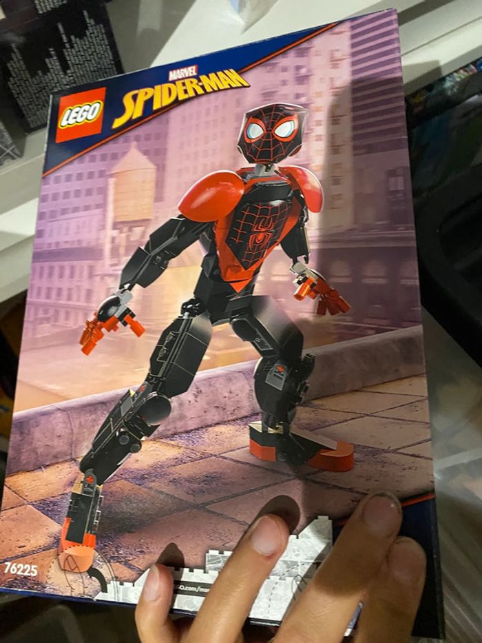 76225 LEGO Marvel La Figurine de Miles Morales disney - photo numéro 2