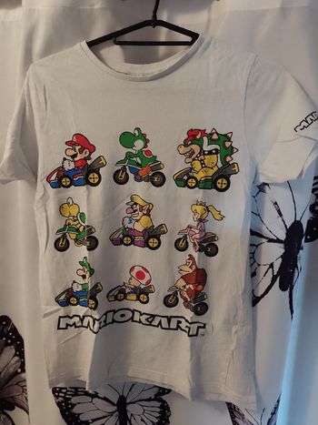 T shirt Mario  11/12 ans