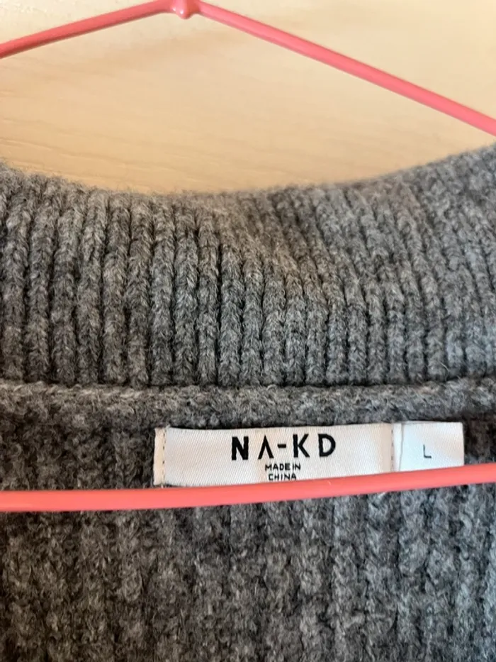 cardigan gilet tricoté avec col zippe na-kd gris - photo numéro 3