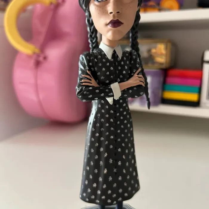 Figurine neca mercredi addams wednesday - photo numéro 6
