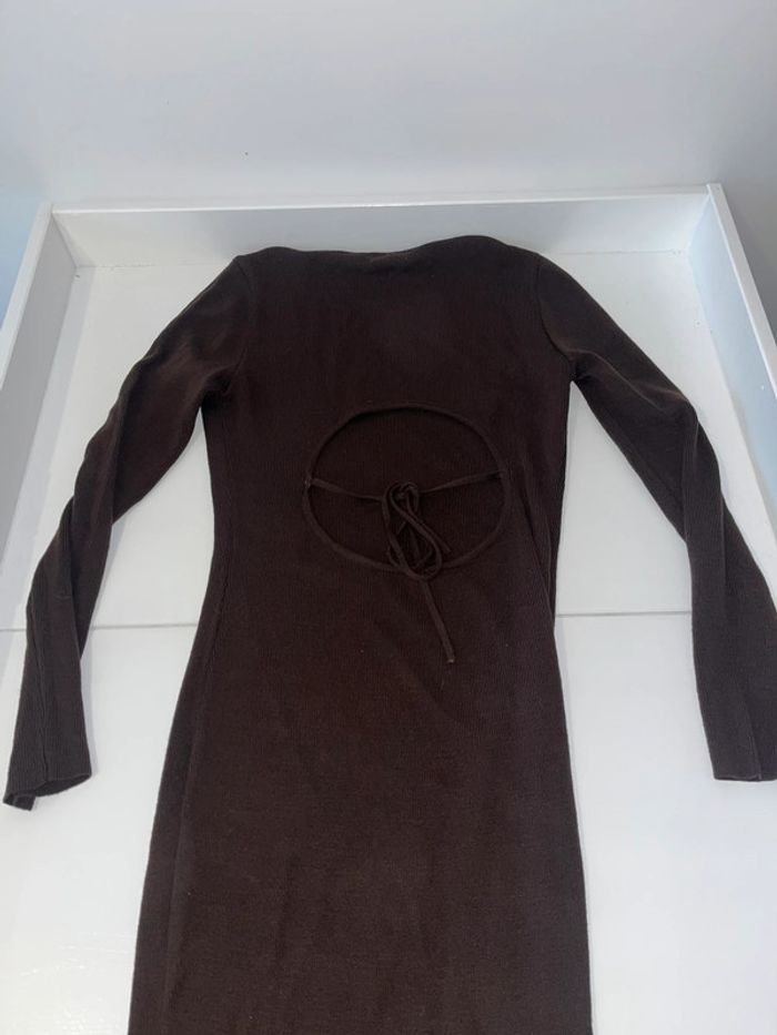 Robe dos nue - photo numéro 2