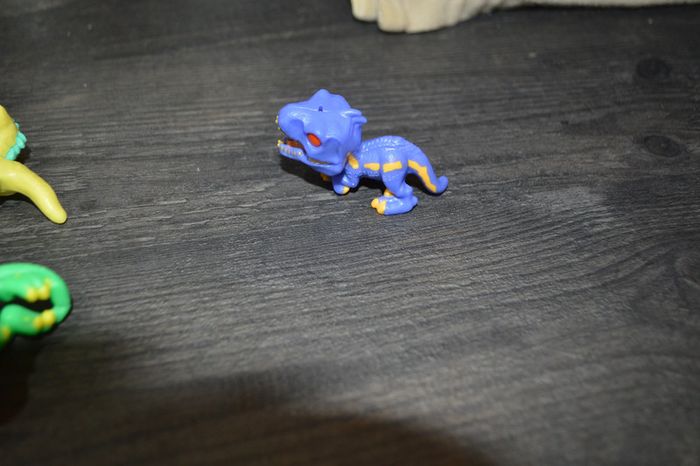 Figurine funko pop Jurassic World kinder VQ 323