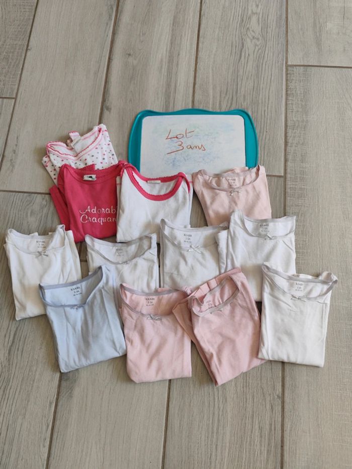 Lot chemise de corps