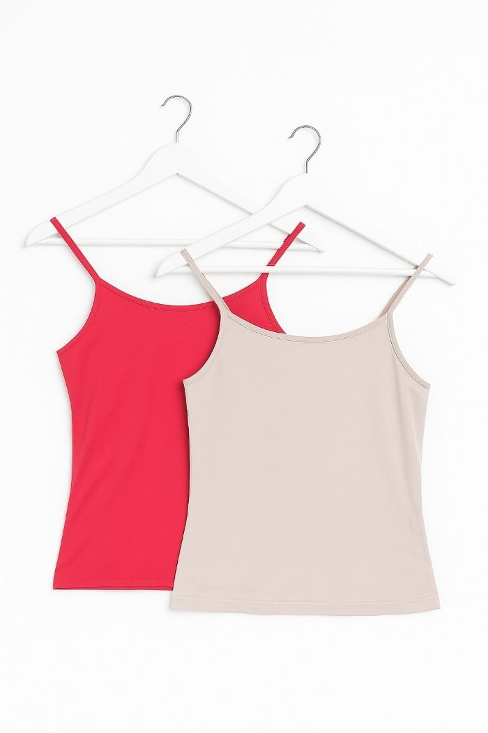 Lot de 2 Débardeurs Fins – Beige & Rouge – Taille M – Très Bon État – BaBasic