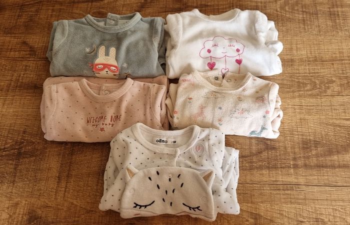 Lot 5 pyjamas velours fille