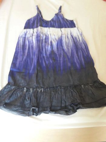 robe tunique offerte pour l'achat d'un lot