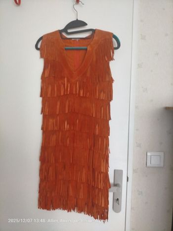Robe à frange en daim