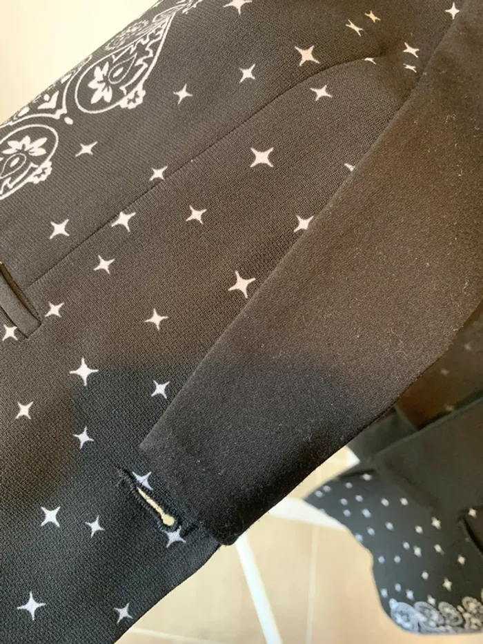 Veste blazer léger et fin Claudie Pierlot taille 38 - photo numéro 7