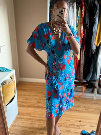Robe midi Zara bleu à fleurs