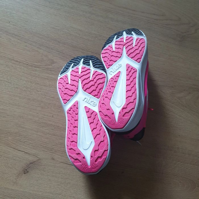 💜 Chaussures de running enfant Star Runner 4
NIKE

Pointure 38 #emyfleury_pointure38femme - photo numéro 9