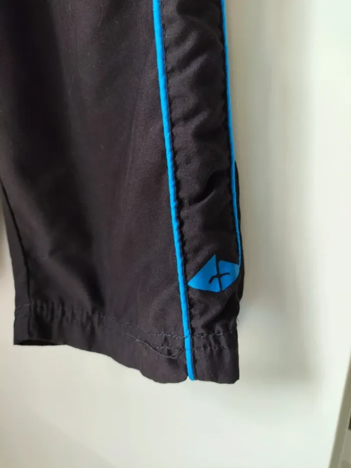🖤🧥 Sweat à capuche Puma noir garçon – Taille 10-11 ans – très Bon état - photo numéro 3